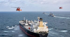 Новости СВО: США захватили танкеры, жесткий ответ Кадырова Зеленскому и Европа снова нарывается на конфликт с Россией