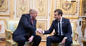 Опубликованы подробности неофициального разговора Трампа и Макрона о Зеленском