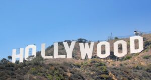 Paramount подала в суд на Warner Bros