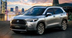 В России начали продавать новый дешевый кроссовер Toyota, который стоит дешевле Geely и Chery