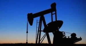 Александр Новак рассказал, на какой период России хватит нефти
