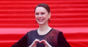Безрукова объяснила отказ Богомолова от кресла ректора Школы студии МХАТ