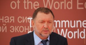 Дерипаска прокомментировал статью о «долгом одиночном плавании» России
