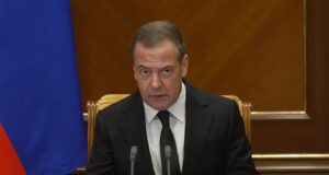 На Украине не ответили на позицию России по территориальным вопросам – Медведев