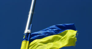 Новиков оценил влияние позиции Мерца на переговоры по Украине