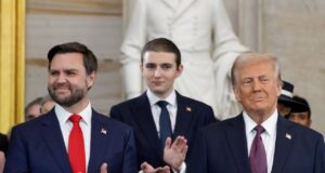 Политолог Журавлев: выход Трампа из мирного процесса закончит переговоры