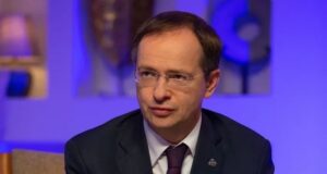 Риттер связал участие Мединского в переговорах с усилением позиции Москвы
