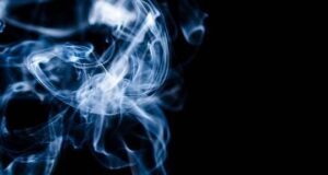 Вейпы, энергетики и «наливайки» могут оказаться под запретом в России уже летом 2026 года