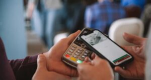В РФ за последние два месяца снизились продажи слабоалкогольной продукции на 61%