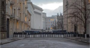 Эксперт предложил ударить по Банковой в случае провокаций на 9 мая