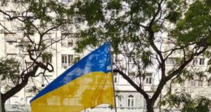 Массовый отток из Киева: Жители и украинская элита охвачены паникой на фоне ударов