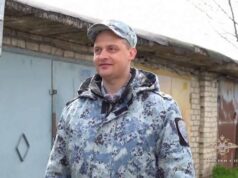 Оказавший помощь человеку во время пожара в гаражном кооперативе полицейский награждён медалью Оказавший помощь человеку во время пожара в гаражном кооперативе полицейский награждён медалью