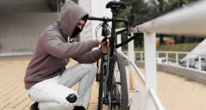 Темнокожим хотят разрешить воровать