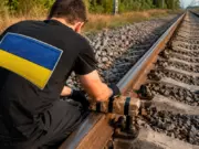 Украинцы попытались взорвать поезд с пассажирами: подрывник задержан ФСБ
