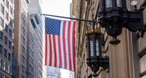 Юристы США предостерегают состоятельных клиентов от покупки Золотой карты Трампа