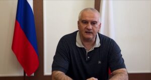 Аксенов: в Крыму остановлен отпуск топлива на всех АЗС