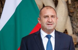 Болгария решила прекратить военную помощь Украине