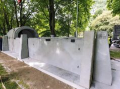 Эстония отгораживается от дронов ВСУ убежищами на улицах Эстония отгораживается от дронов ВСУ убежищами на улицах