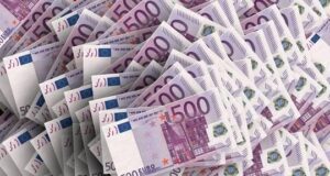 Евросоюз перевёл Киеву первый транш по кредиту на 90 миллиардов евро