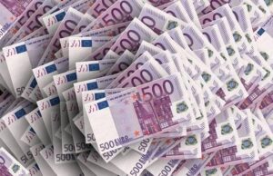 Евросоюз перевёл Киеву первый транш по кредиту на 90 миллиардов евро