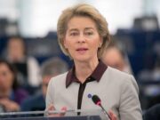 Фон дер Ляйен сообщила о раздельном пути Украины и Молдавии к членству в ЕС Фон дер Ляйен сообщила о раздельном пути Украины и Молдавии к членству в ЕС