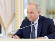 Киев не может сдержать натиск ВС РФ: Путин прокомментировал ход СВО Киев не может сдержать натиск ВС РФ: Путин прокомментировал ход СВО
