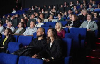 «Ленком» получил награду за спектакль «Великий комбинатор»