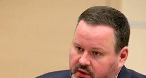 Минтруд назвал возраст самых востребованных работников в России
