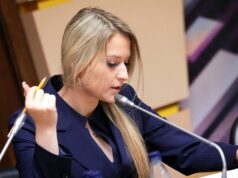 Омбудсмен РФ Яна Лантратова помогла россиянке в Австрии оформить маткапитал Омбудсмен РФ Яна Лантратова помогла россиянке в Австрии оформить маткапитал