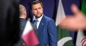 Посредники рассказали об итогах первых прямых переговоров США и Ирана