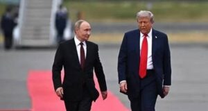 Путин и Трамп провели телефонный разговор