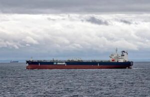Россия увеличила морской экспорт нефти на фоне ударов ВСУ по НПЗ Россия увеличила морской экспорт нефти на фоне ударов ВСУ по НПЗ