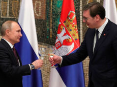 Сербский оппозиционер Парович призвал Москву прекратить поддержку Вучича