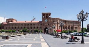 В Армении оппозиция потребовала аннулировать итоги парламентских выборов