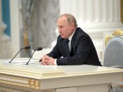 В России назвали главный барьер для встречи Путина и Зеленского