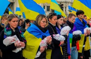 Захарова рассказала о лживых обещаниях благ на Западе в обмен на русофобию