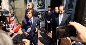 Замглавы МИД РФ принял послов «евротройки» по их просьбе: о чем говорили на встрече