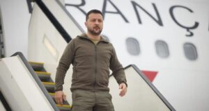 Зеленский обиделся на Польшу и поменял традиционный маршрут в ЕС