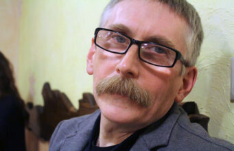 Зеленский повторяет путь Ивана Мазепы и оскверняет Лавру
