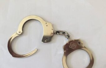 ФСБ задержала двух крымчанок за помощь украинскими спецслужбам