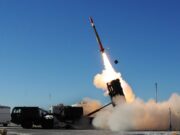 Le Monde: ПВО Киева не справляется с ударами ВС России