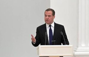 Медведев назвал количество антироссийских санкций запредельным Медведев назвал количество антироссийских санкций запредельным