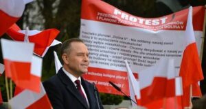 Навроцкий заверил, что Польша не забудет преступлений украинских националистов