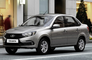 Россияне выбирают Lada, Kia и Jetour: кто лидирует в онлайн продажах автомобилей?