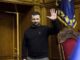 Табличка саммита «коалиции желающих» рухнула при появлении Зеленского
