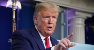 Трамп приказал уничтожить Иран в случае его убийства
