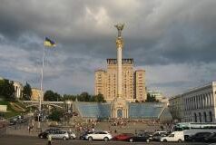 Украина и Запад наращивают давление на Белоруссию, склоняя Александра Лукашенко принять непростое решение