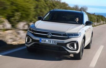 В России начали продавать новый дешевый и надежный кроссовер Volkswagen