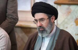 Верховный лидер Ирана Хаменеи пообещал отомстить за отца и других жертв войны с США