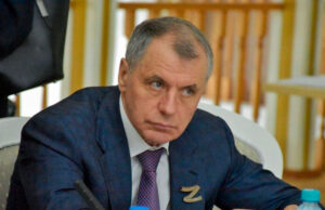 Власти Крыма назвали смену киевского режима условием мира